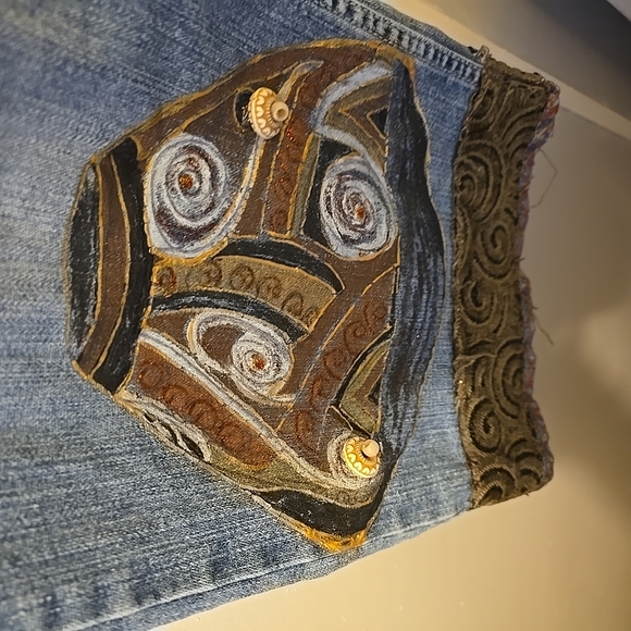 Embroidered Blue Jeans - Picture 5 of 5